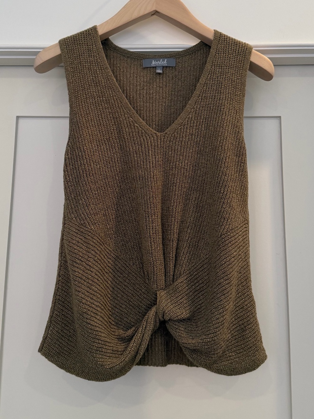 Marled Knit Sleeveless Sweater